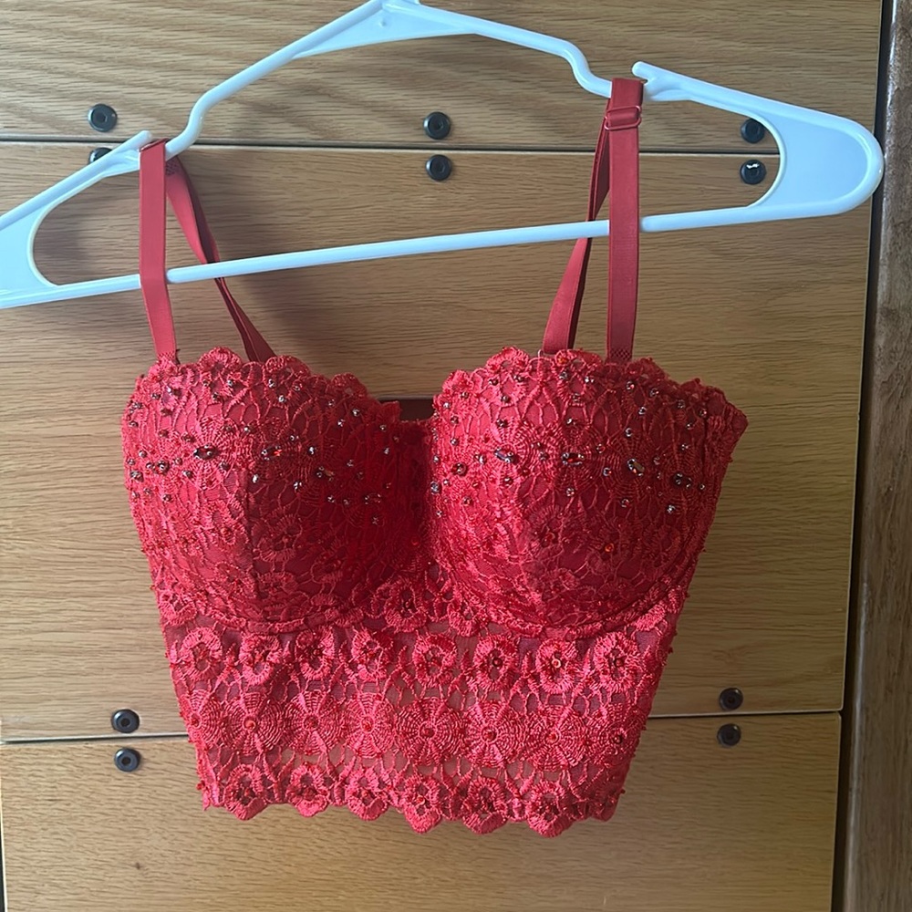 windsor red lace bustier top